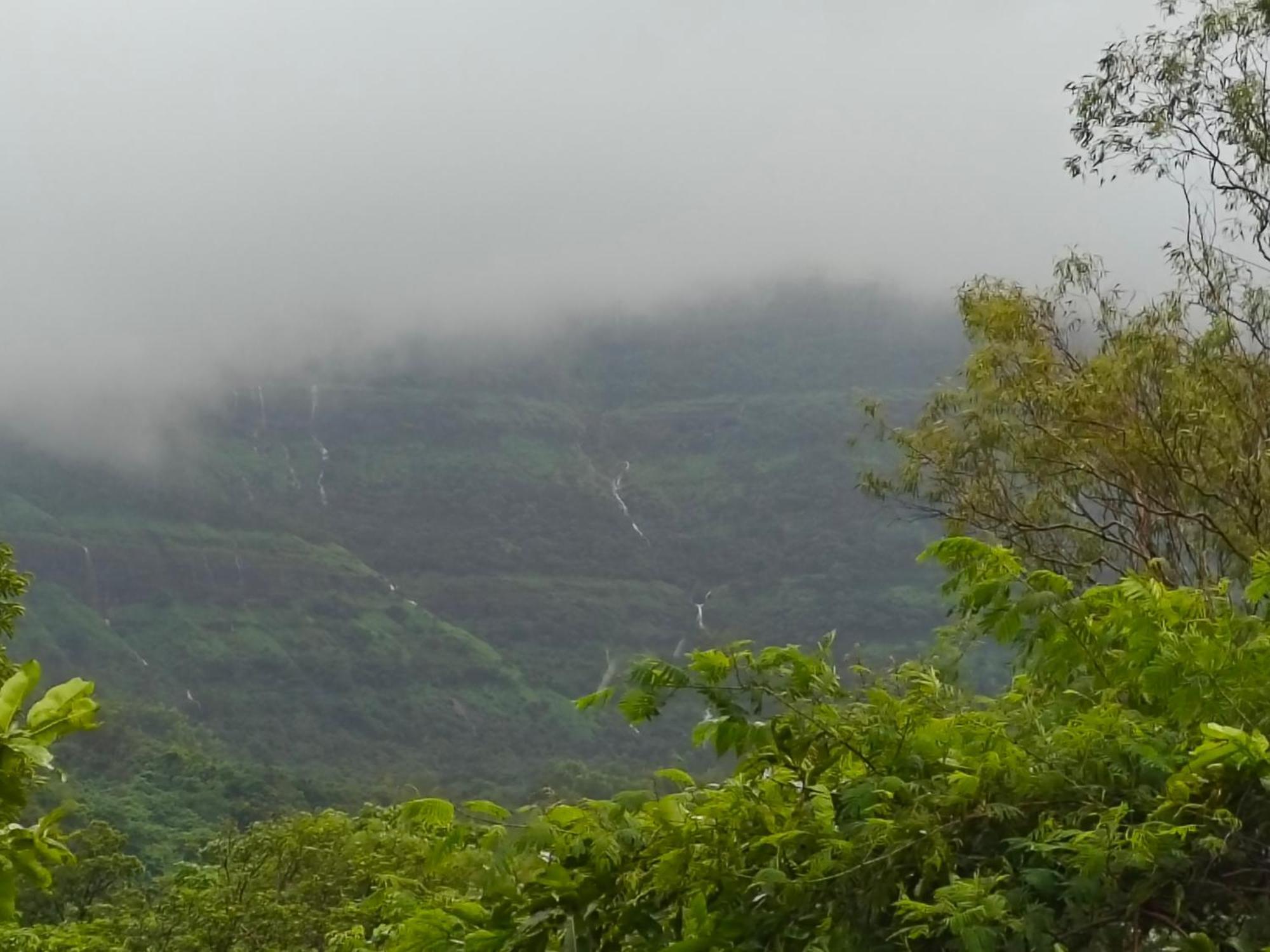 Shinde'S Tikona Valley Farm Villa Pune Luaran gambar
